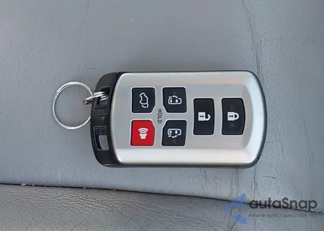 2016 Toyota Sienna Xle Premium 8 Passenger из США, поврежденный, VIN 5TDYK3DC4GS726633